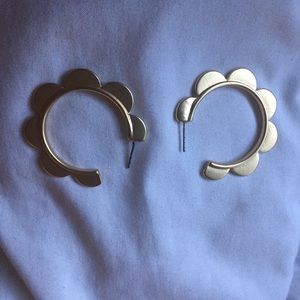 🌺Floral shape earrings🌺